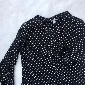 LC Lauren Conrad Size M Button Up Polka Dot Blouse